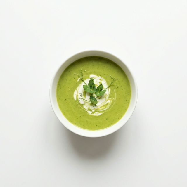 Grüne Erbsensuppe St. Germain