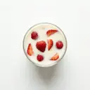 Buttermilchgelee mit Erdbeeren