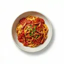 Eierteigwaren mit Tomatensauce (aus Tomatenmark) mit Speck