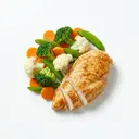 Hähnchenbrustfilet gebraten, mit gedünstetem Kaisergemüse