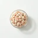 Hummersalat mit Mayonnaise, gestreckt mit süßer Sahne