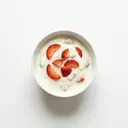Joghurt 1,5 % Fett mit Erdbeeren
