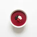 Johannisbeerkaltschale gebunden mit Stärke