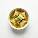 Maultaschen Schwäbische Art (mit Hackfleisch) gegart in Fleischbrühe