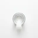 Natürliches Mineralwasser mit Kohlensäure