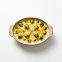 Rosenkohl gekocht, mit Käsesauce von Bechamelsauce