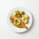 Seezunge gebraten in Butter, mit Kaisergemüse und Salzkartoffeln