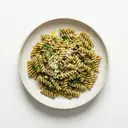 Vollkorn-Eier-Frischteigwaren mit Sardellen-Kräuter-Pesto