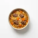 Weißkraut-Karotten-Eintopf mit weißen Bohnen und Hammelfleisch