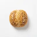 Weizenmischbrötchen mit Kümmel und Salz