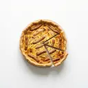 Wurstkuchen mit Mürbeteig, mit Alkohol, gebacken