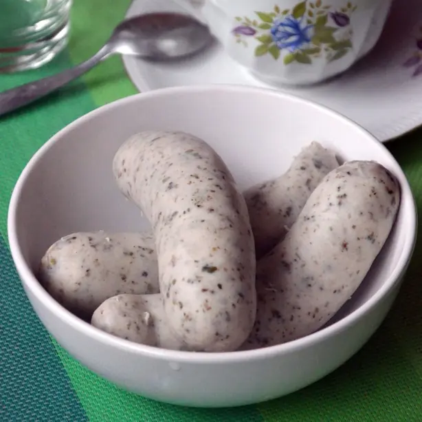 Foto von Münchner Weißwurst hausgemacht – fertig angerichtet