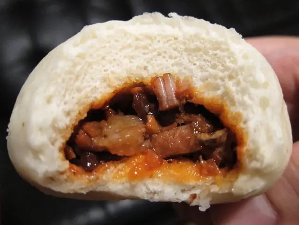 Foto von Kantonesisches Char Siu Schweinefleisch – fertig angerichtet