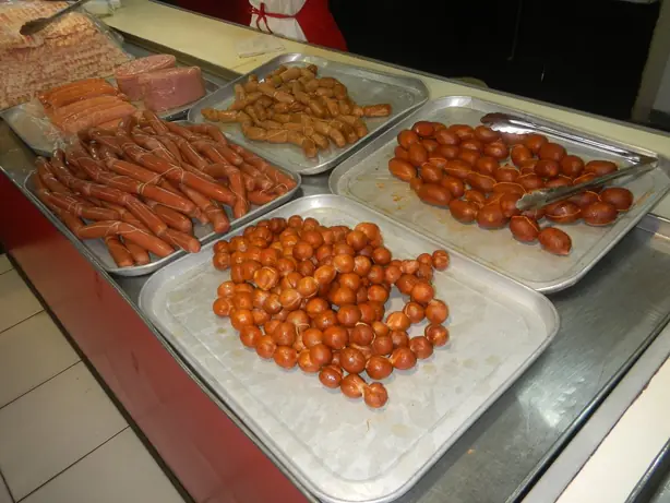 Foto von Spanische Chorizo in Rotwein – fertig angerichtet