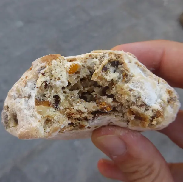 Foto von Toskanische Cavallucci di Siena – fertig angerichtet