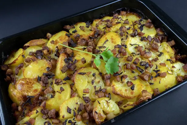 Foto von Westfälisches Schinkenbegräbnis – fertig angerichtet