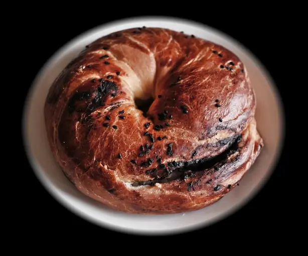 Foto von Türkische Açma Hefe-Kringel – fertig angerichtet