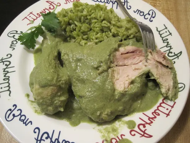 Foto von Mexikanischer Poblano-Reis grün – fertig angerichtet