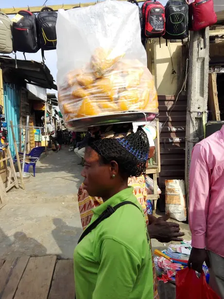 Foto von Nigerianischer Bohnenpudding Moin Moin (2) – fertig angerichtet