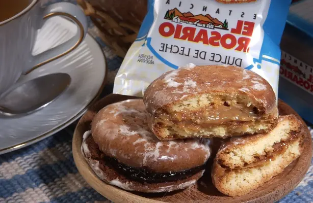 A typical Alfajor from Córdoba, Argentina – Foto: Julieta Barcena (CC BY-SA 4.0)