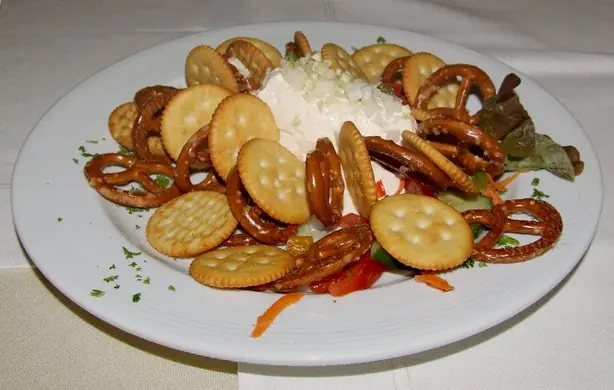 Foto von Rheinhessischer Spundekäs Original – fertig angerichtet