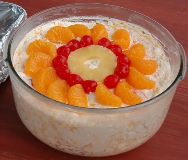 Foto von Ambrosia Obstsalat – fertig angerichtet
