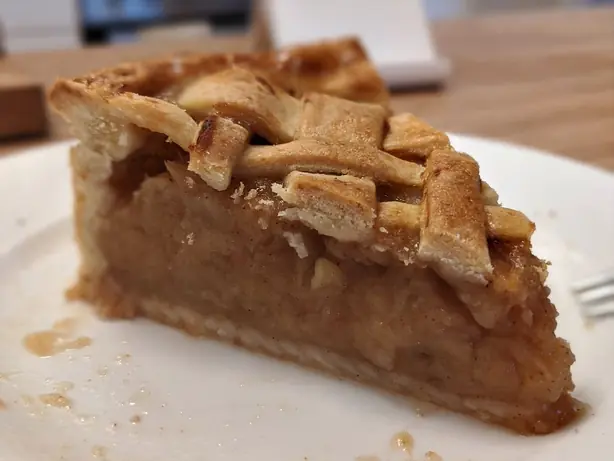 Foto von Klassischer Amerikanischer Apple Pie – fertig angerichtet