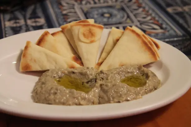 Baba ganoush and pita – Foto: takaokun (CC BY 2.0)