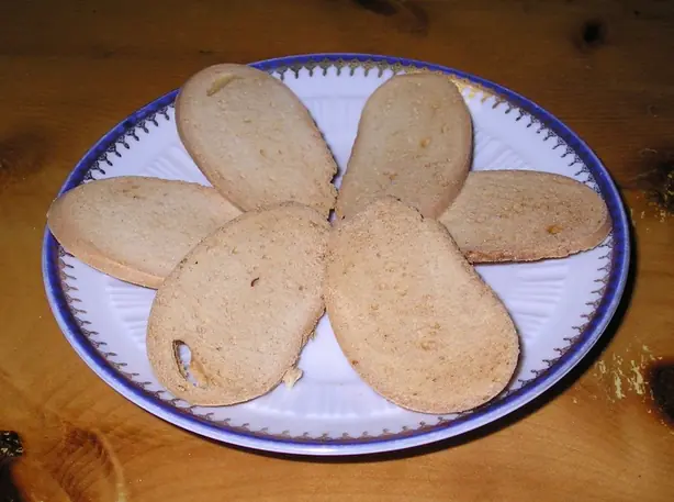 Foto von Venetianische Baicoli-Kekse – fertig angerichtet