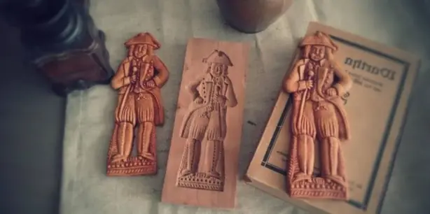 Foto von Warthaer Pfefferkuchen klassisch – fertig angerichtet