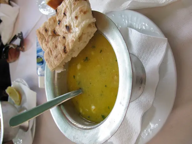 Foto von Bosnischer Gulaš mit Paprika – fertig angerichtet