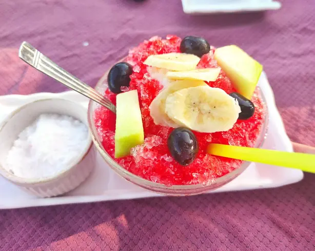 Foto von Türkisches Bici Bici mit Rosensirup – fertig angerichtet