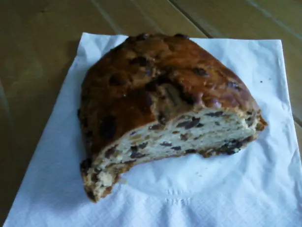 Foto von Bisciola – Valtellina-Weihnachtsbrot – fertig angerichtet