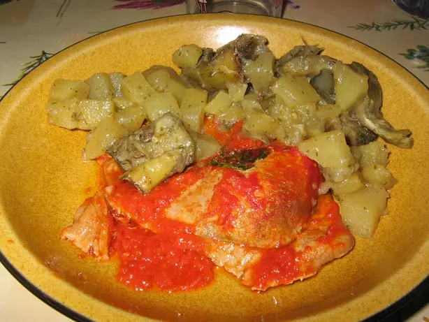 Foto von Neapolitanische Carne alla Pizzaiola – fertig angerichtet