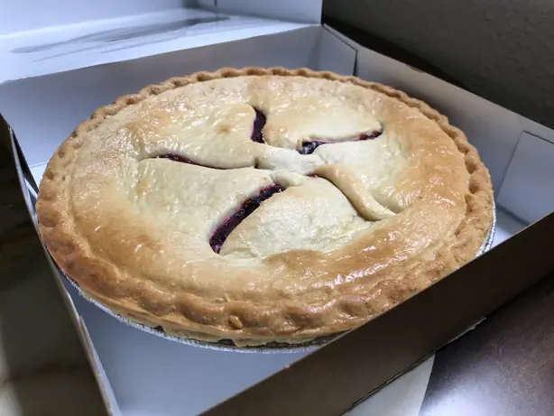 Foto von Amerikanischer Brombeerkuchen – fertig angerichtet