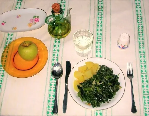 Foto von Aragonesisches Ternasco vom Lamm – fertig angerichtet