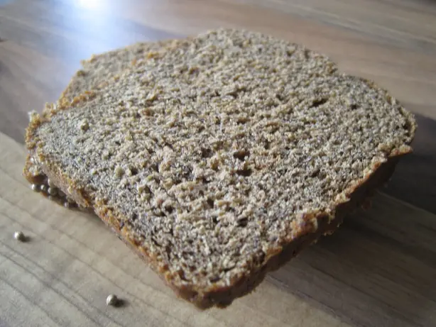 Foto von Russisches Borodinoer Brot – fertig angerichtet