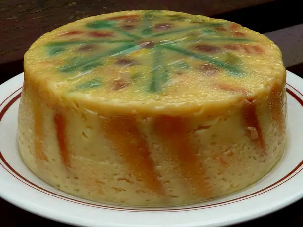 Foto von Englischer Cabinet Pudding klassisch – fertig angerichtet