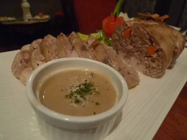 Foto von Philippinisches Embutido klassisch – fertig angerichtet