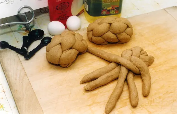Foto von Jüdisches Challa-Brot klassisch – fertig angerichtet