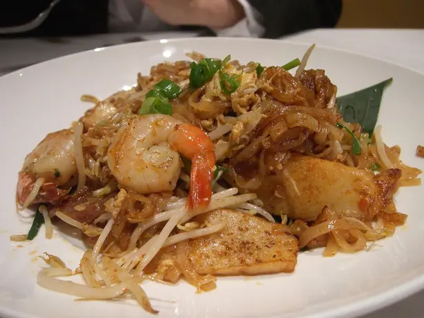 Foto von Asiatische Gebratene Reisnudeln – fertig angerichtet