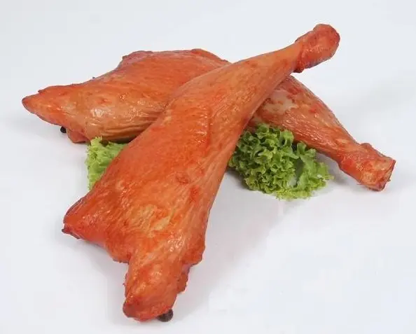 Foto von Klassischer Rumänischer Lamm-Drob – fertig angerichtet