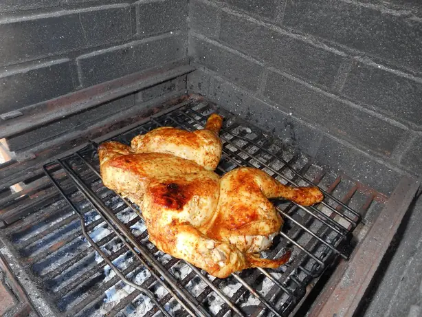 Foto von Portugiesische Piri Piri Sauce klassisch – fertig angerichtet