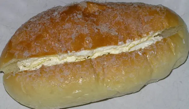 Foto von Italienische Maritozzi con Panna – fertig angerichtet