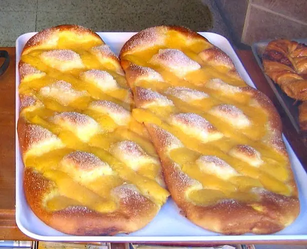 Foto von Katalanische Coca de Recapte – fertig angerichtet