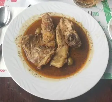 Foto von Kanarisches Kaninchen Conejo en Salmorejo – fertig angerichtet