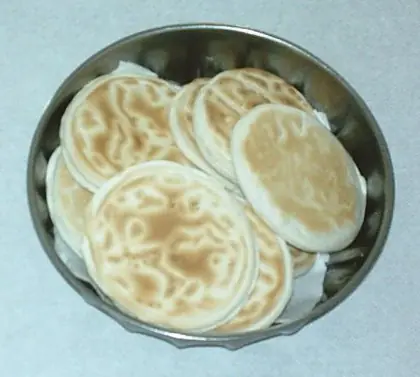 Foto von Klassische Modeneser Tigelle – fertig angerichtet