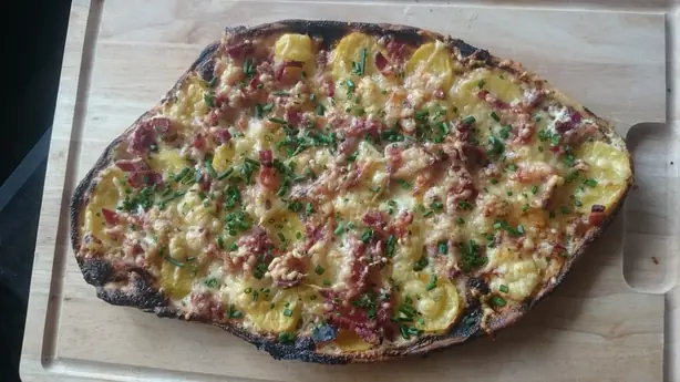 Foto von Schwäbische Dinnete mit Speck (2) – fertig angerichtet