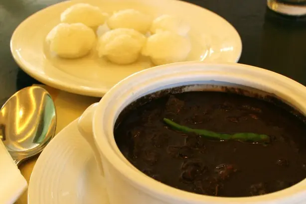 Foto von Schwedische Blutwurstsuppe – fertig angerichtet