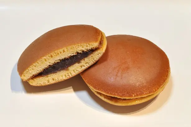 Foto von Klassische Japanische Dorayaki – fertig angerichtet